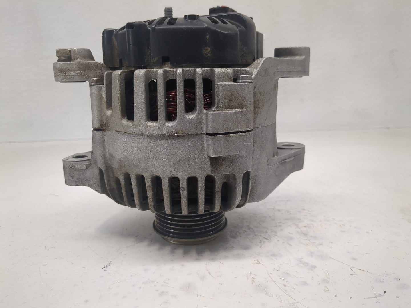 2011-2013 Hyundai Sonata Alternator Replacement Generator Charging Assembly Engine OEM P/N:2606184 B 37300-2G150 Fits OEM Us