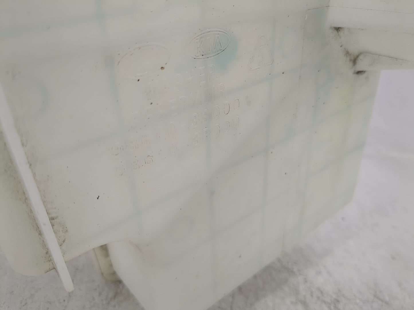 2011-2015 Hyundai Sonata Windshield Washer Fluid Reservoir Bottle Oem - Oemusedautoparts1.com