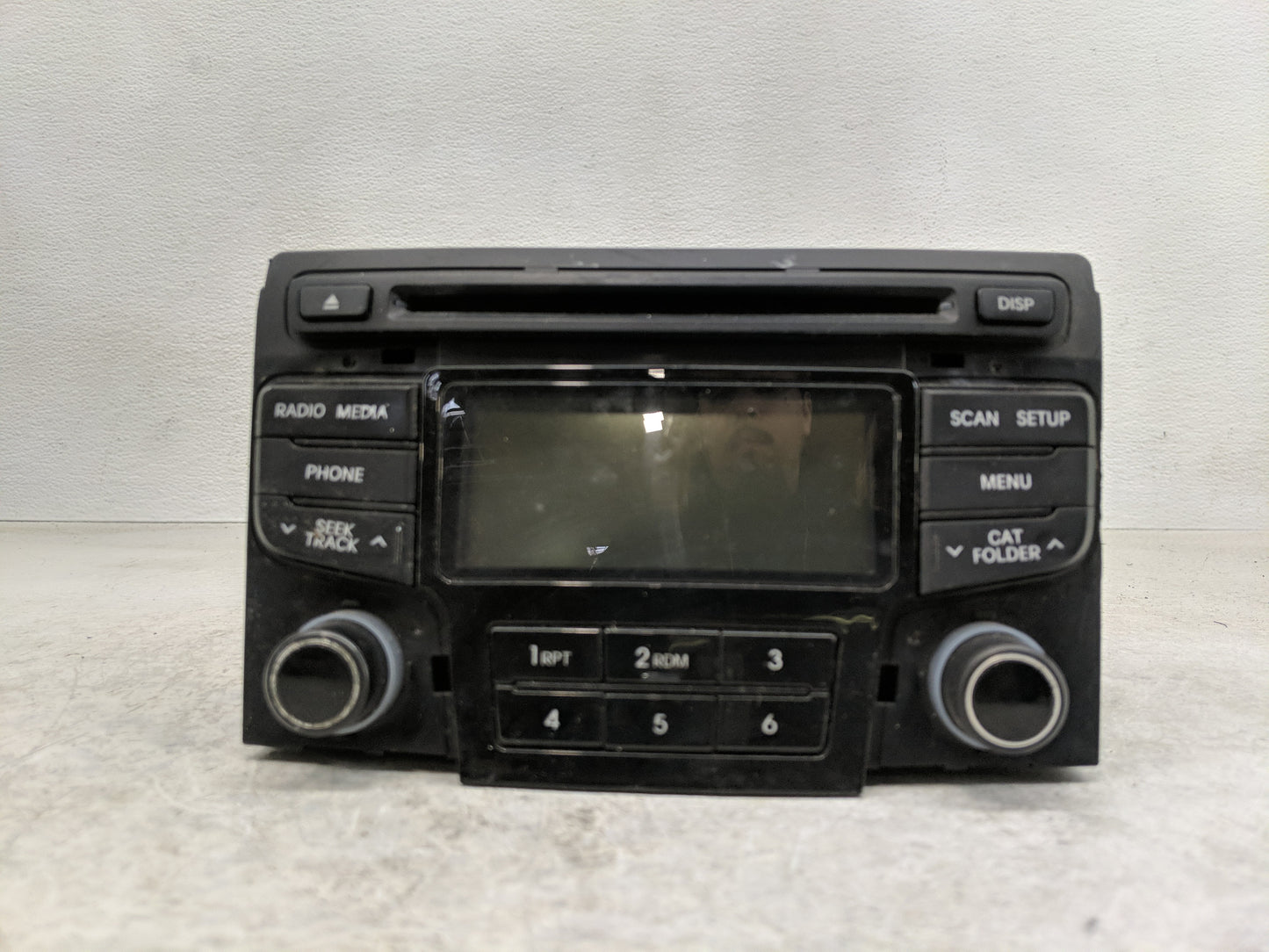2012-2015 Hyundai Sonata Radio AM FM Cd Player Receiver Replacement Fits Fits 2012 2013 2014 2015 OEM Used Auto Parts - Oemu