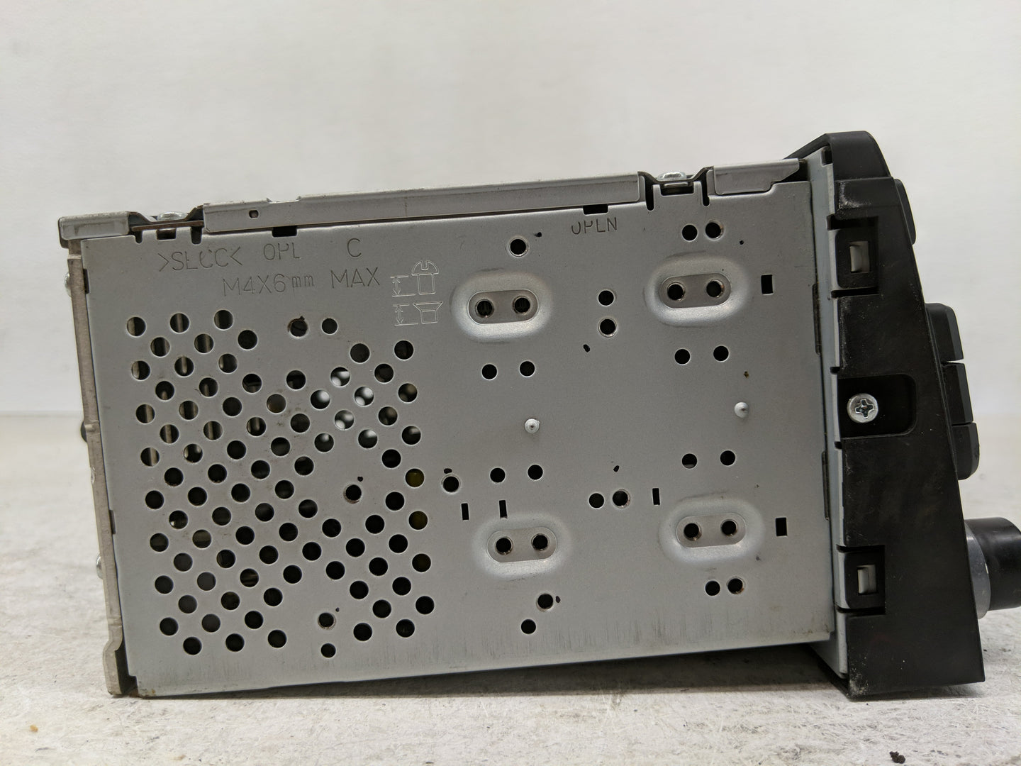 2012-2015 Hyundai Sonata Radio AM FM Cd Player Receiver Replacement P/N:96180-3Q700 96180-3Q6004X Fits Fits 2012 2013 2014 2