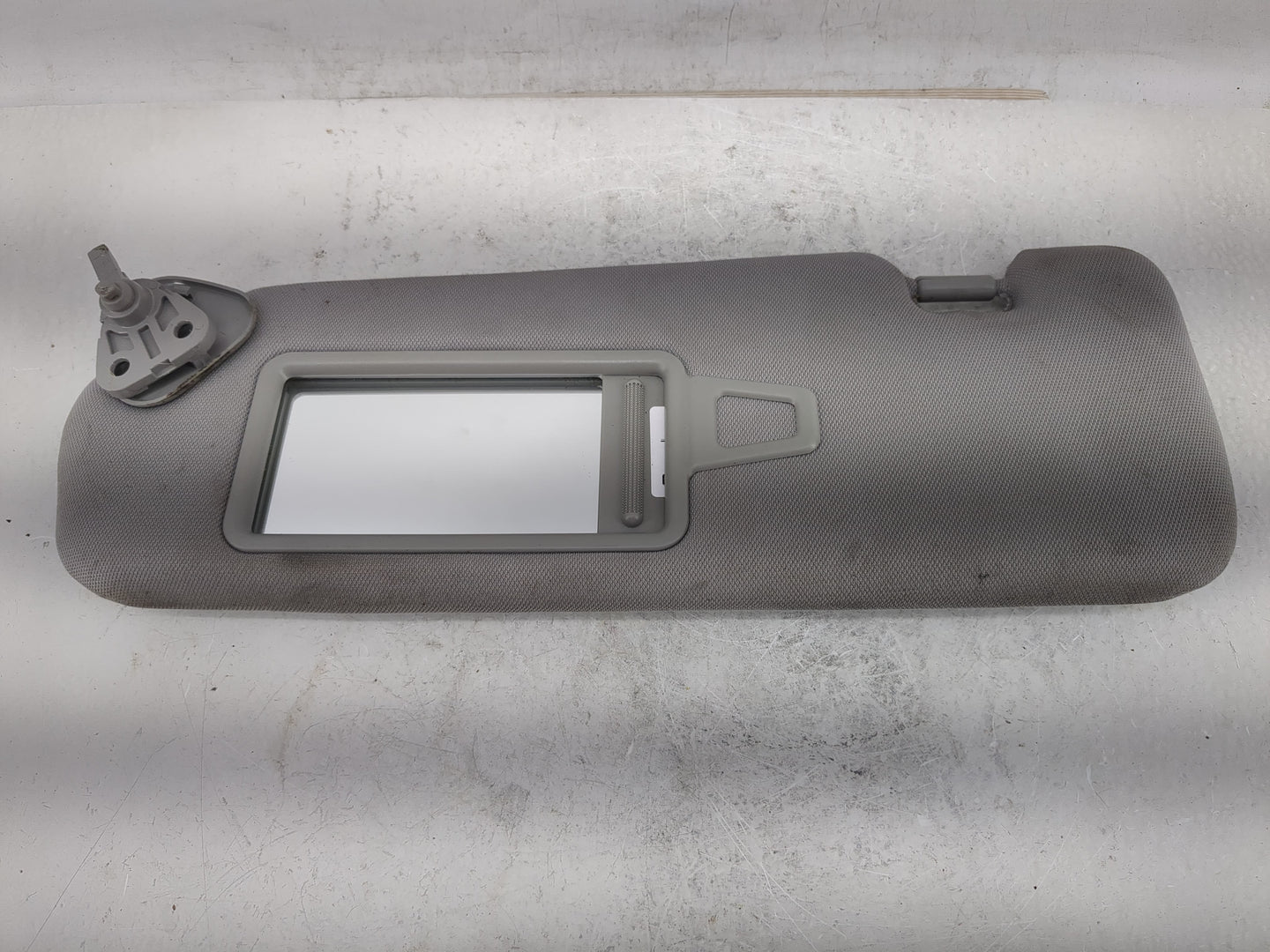 2011-2015 Hyundai Sonata Sun Visor Shade Replacement Driver Left Mirror Fits Fits 2011 2012 2013 2014 2015 OEM Used Auto Par