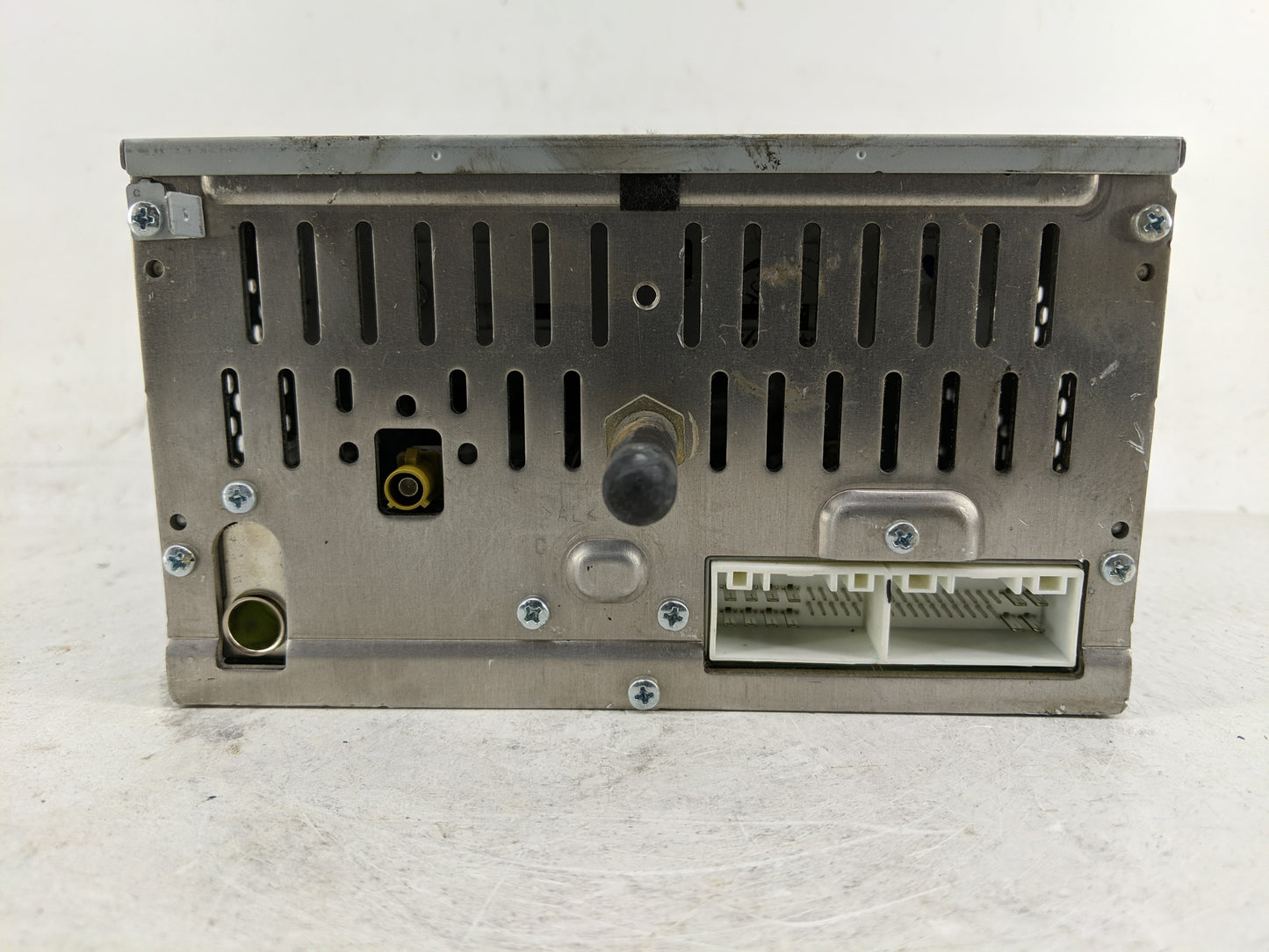 2012-2015 Hyundai Sonata Radio AM FM Cd Player Receiver Replacement P/N:96180-3Q600 Fits Fits 2012 2013 2014 2015 OEM Used A