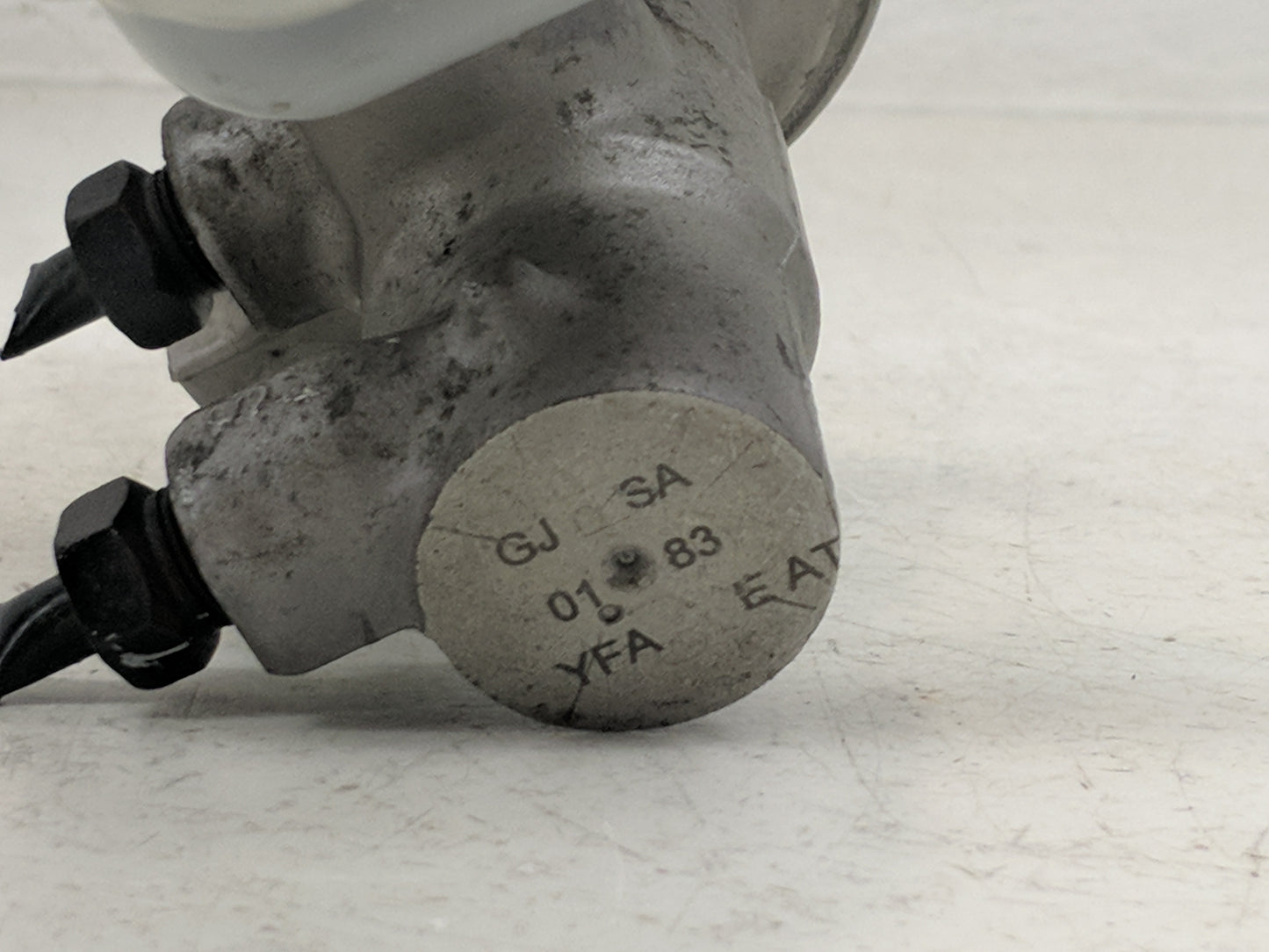 2011-2014 Hyundai Sonata Brake Master Cylinder - Oemusedautoparts1.com
