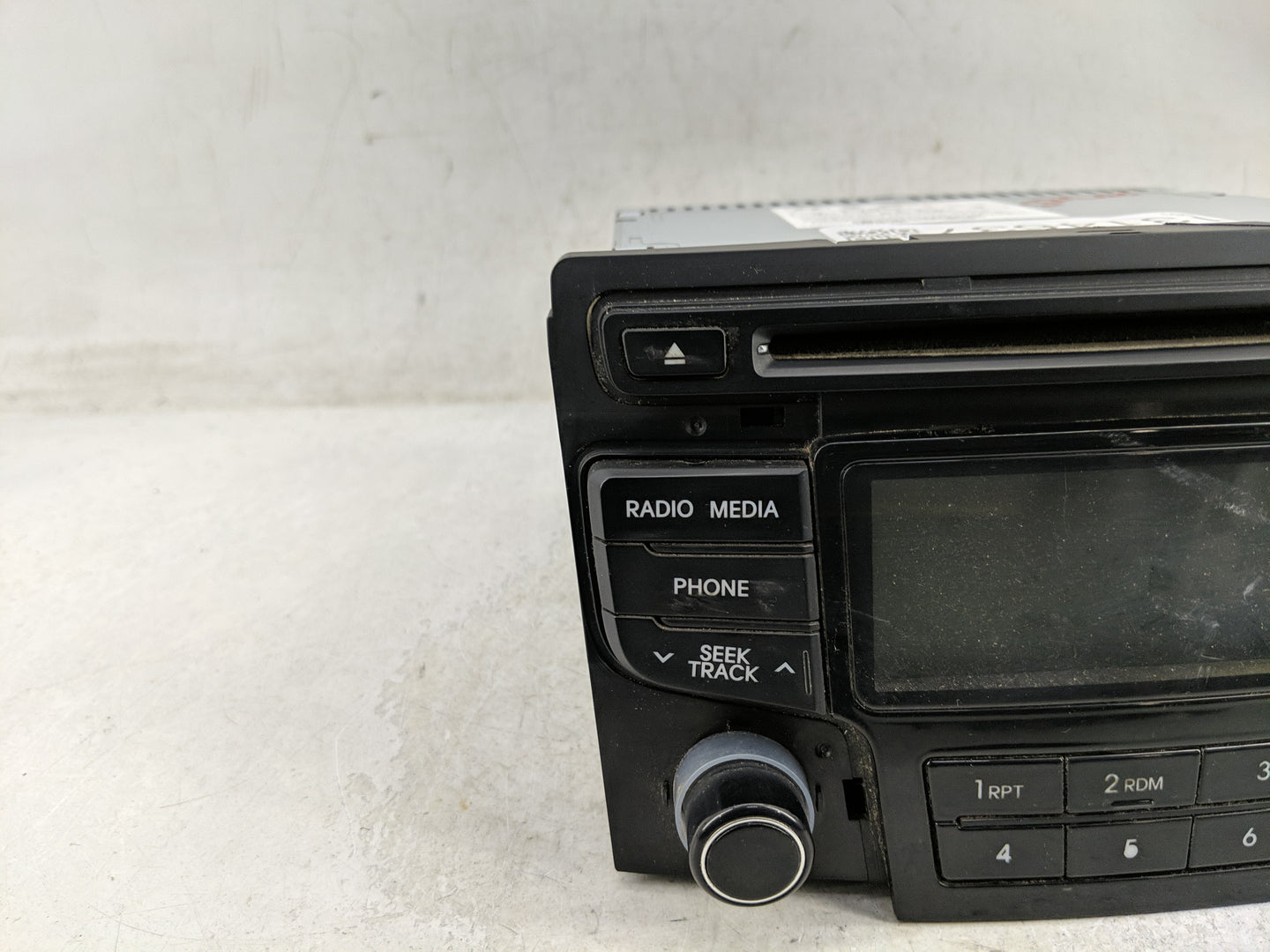 2012-2015 Hyundai Sonata Radio AM FM Cd Player Receiver Replacement P/N:96180-3Q600 Fits Fits 2012 2013 2014 2015 OEM Used A