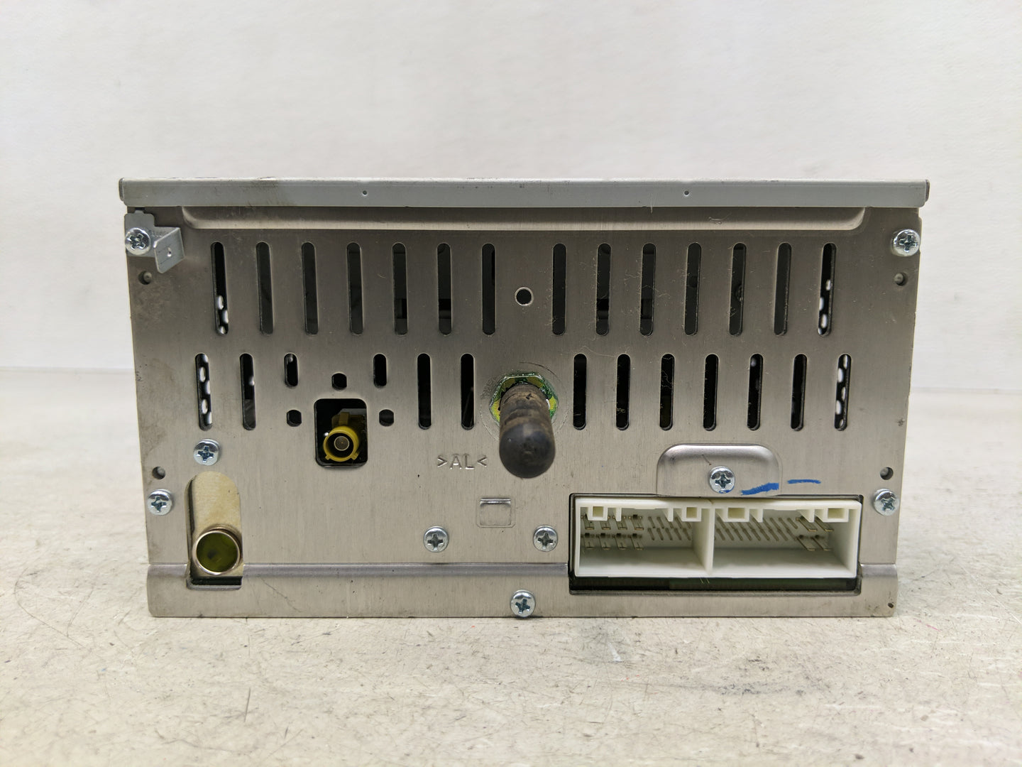 2012-2015 Hyundai Sonata Radio AM FM Cd Player Receiver Replacement P/N:96180-3Q6004X Fits Fits 2012 2013 2014 2015 OEM Used