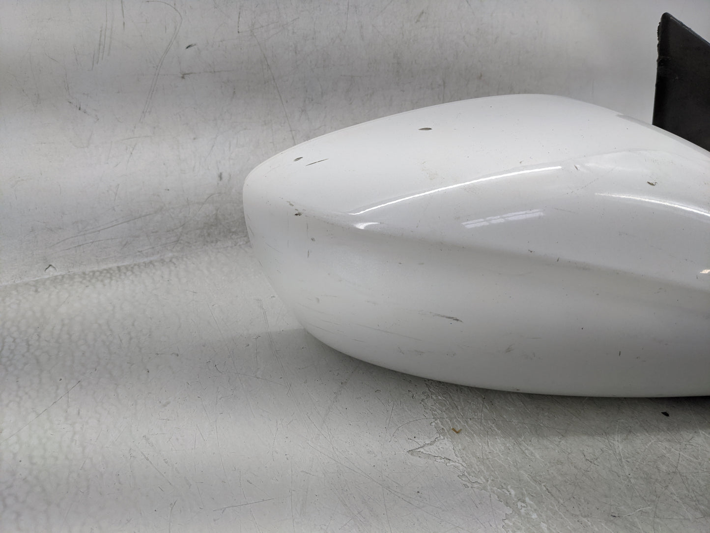 2011-2014 Hyundai Sonata Passenger Side View Mirror - Right Door Mirror OEM Used - Oemusedautoparts1.com