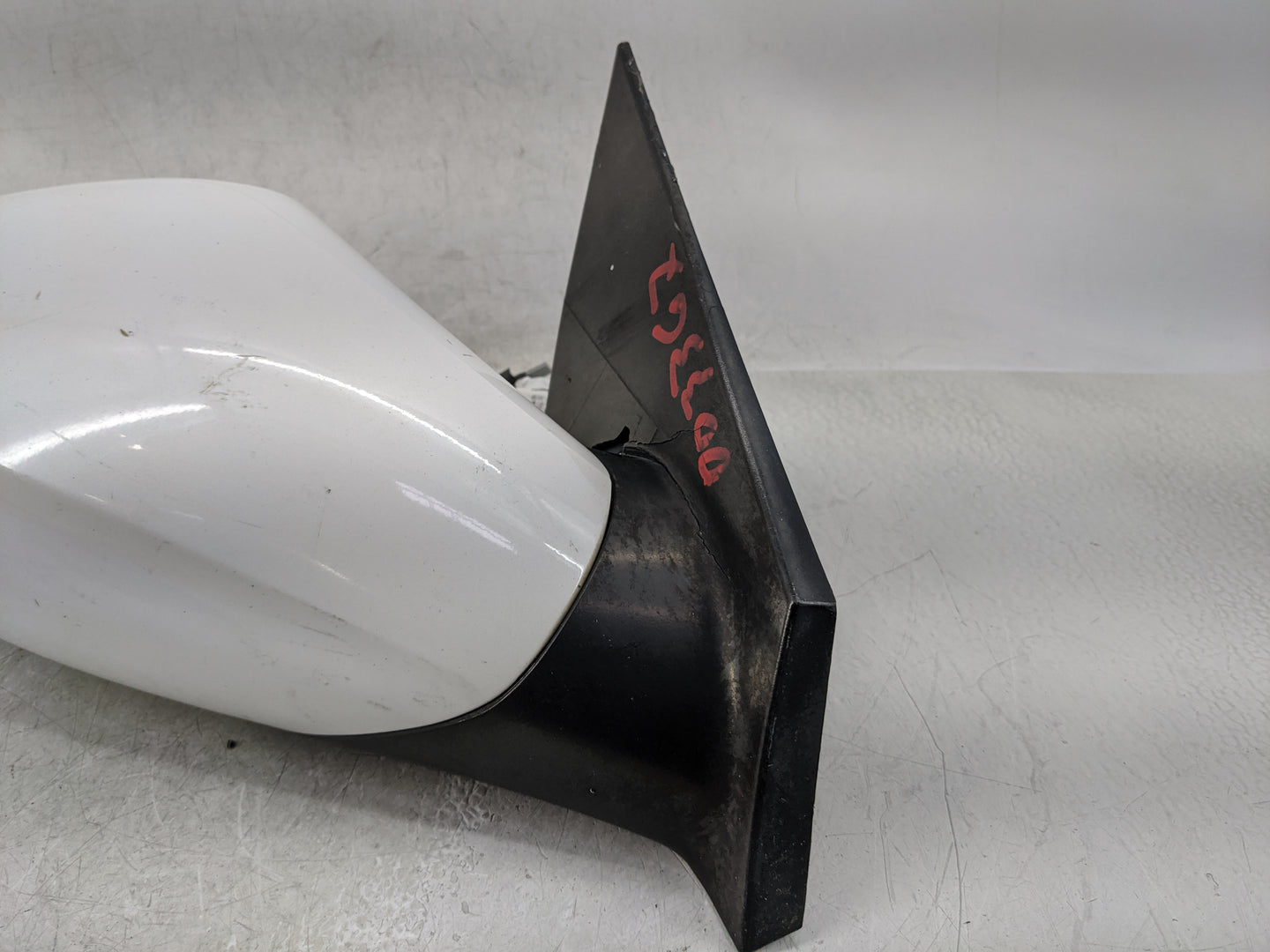 2011-2014 Hyundai Sonata Passenger Side View Mirror - Right Door Mirror OEM Used - Oemusedautoparts1.com