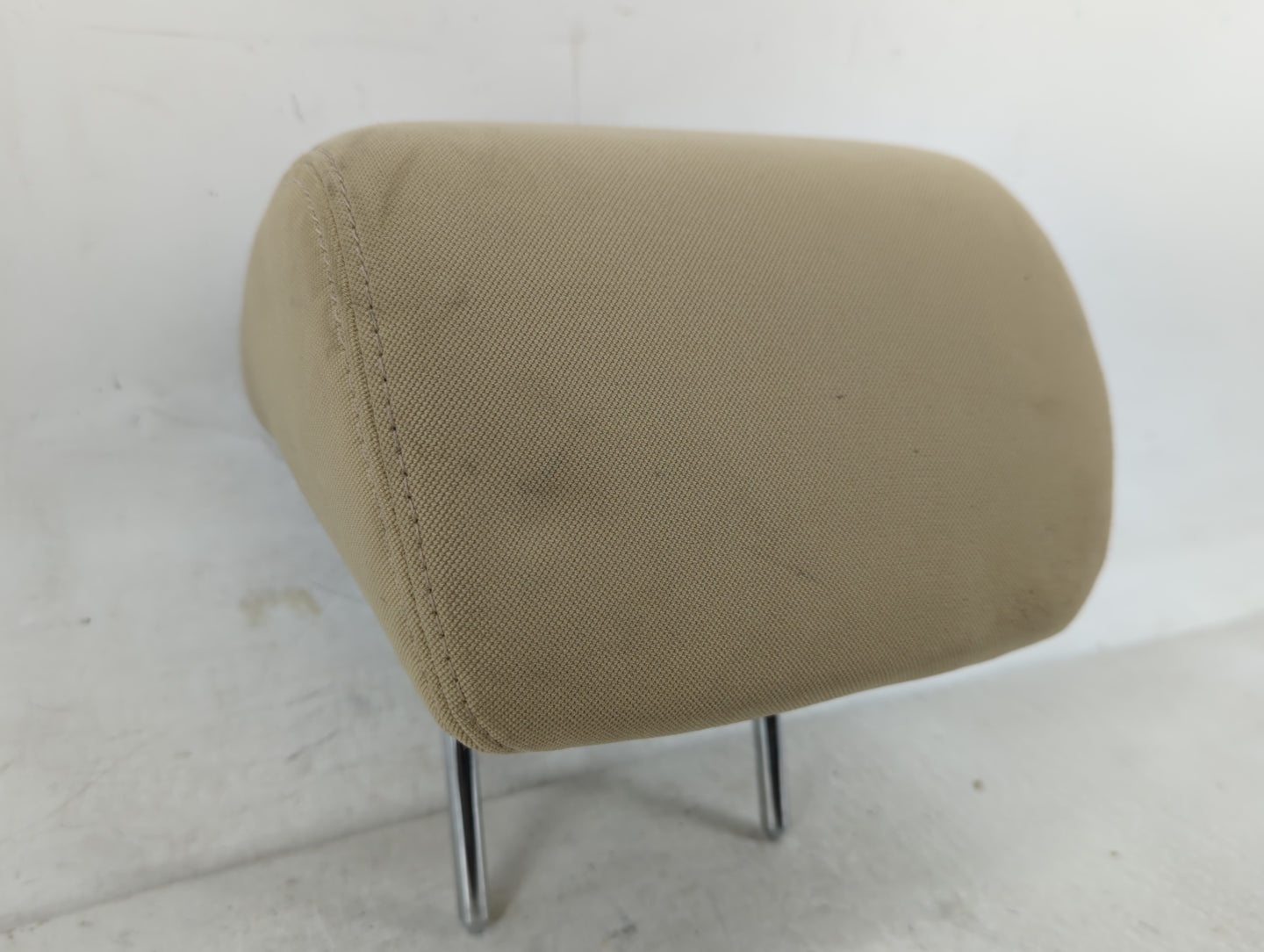 2011-2012 Hyundai Sonata Headrest Head Rest Rear Center Seat Fits Fits 2011 2012 OEM Used Auto Parts - Oemusedautoparts1.com