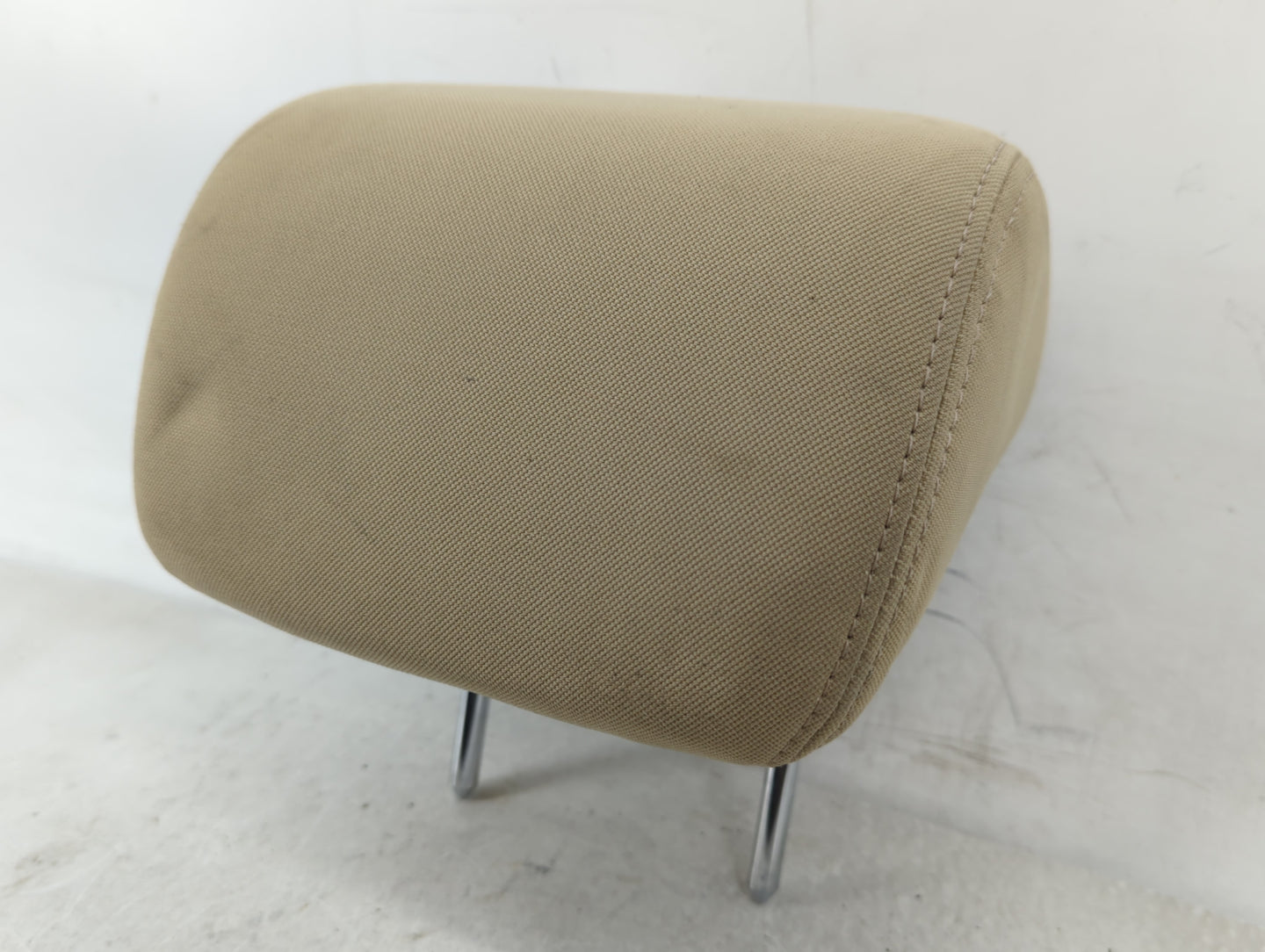 2011-2012 Hyundai Sonata Headrest Head Rest Rear Center Seat Fits Fits 2011 2012 OEM Used Auto Parts - Oemusedautoparts1.com