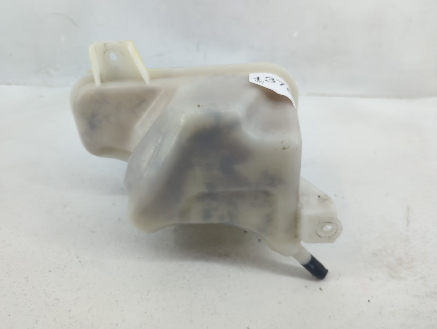 2011-2015 Hyundai Sonata Windshield Washer Fluid Reservoir Bottle Oem - Oemusedautoparts1.com