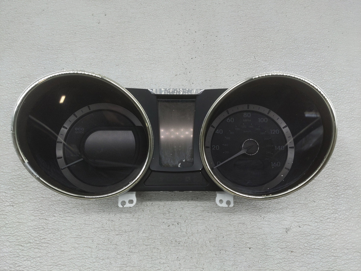 2011-2015 Hyundai Sonata Instrument Cluster Speedometer Gauges P/N:94001-4R002 Fits Fits 2011 2012 2013 2014 2015 OEM Used A
