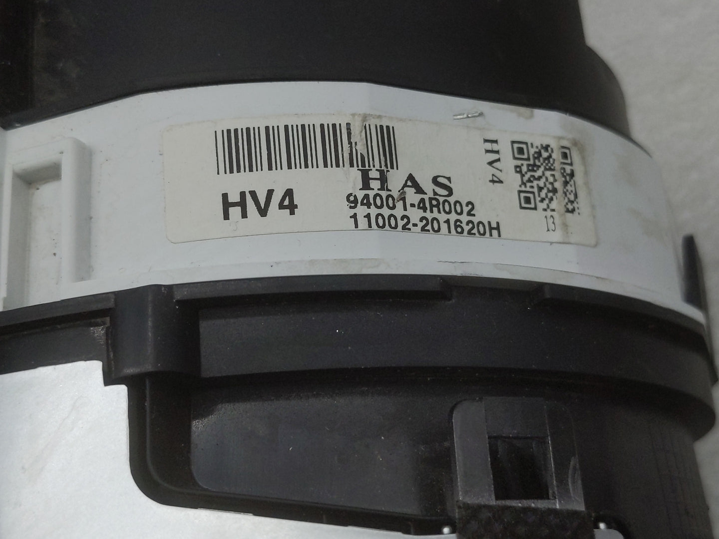 2011-2015 Hyundai Sonata Instrument Cluster Speedometer Gauges P/N:94001-4R002 Fits Fits 2011 2012 2013 2014 2015 OEM Used A