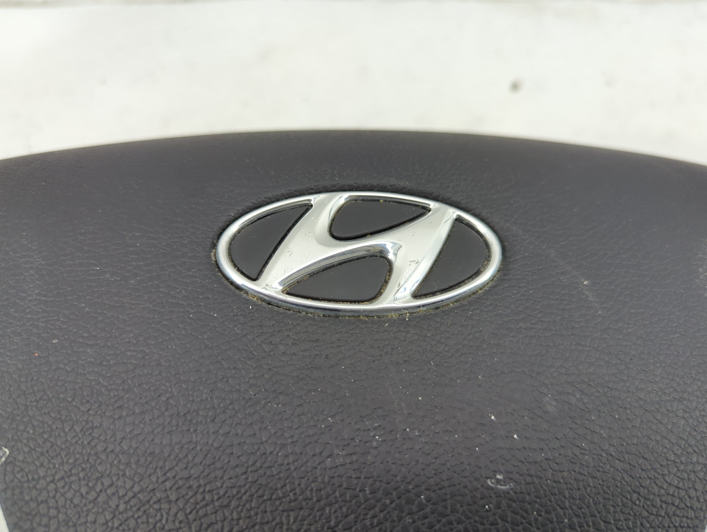 2011-2015 Hyundai Sonata Air Bag Driver Left Steering Wheel Mounted P/N:569004R100RY Fits Fits 2011 2012 2013 2014 2015 OEM 