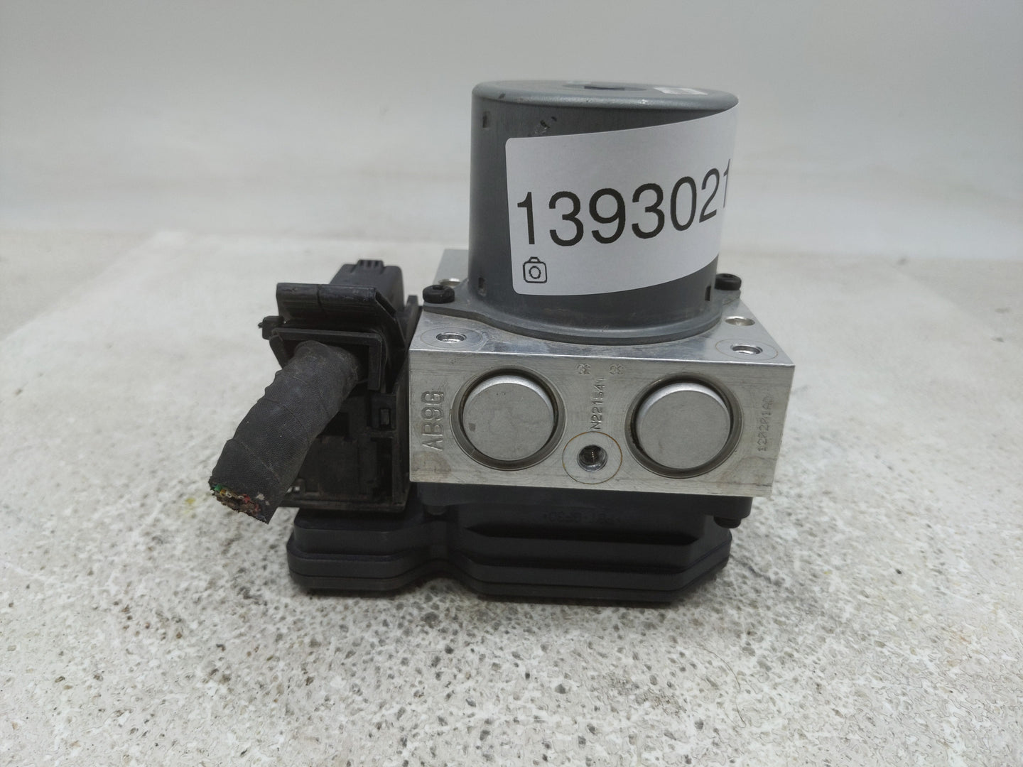 2011-2012 Hyundai Sonata ABS Pump Control Module Replacement P/N:58920-AR000 Fits Fits 2011 2012 OEM Used Auto Parts - Oemus
