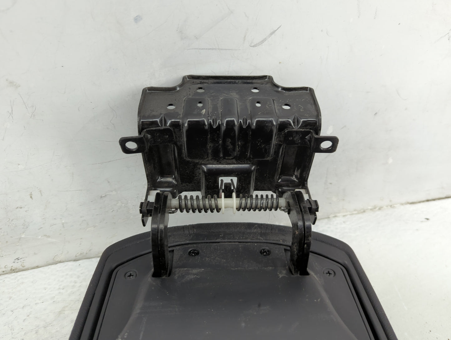 2012 Hyundai Sonata Center Console Armrest Cover Lid Fits OEM Used Auto Parts - Oemusedautoparts1.com