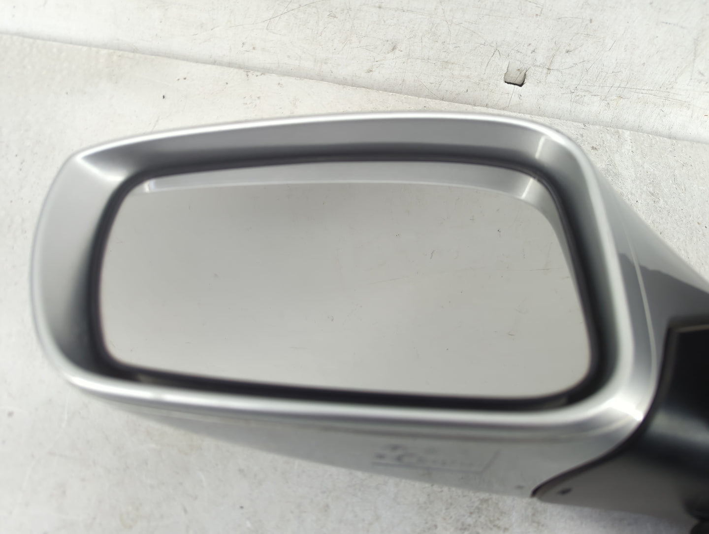 2011-2015 Hyundai Sonata Driver Side View Mirror - Left Door Mirror OEM Used - Oemusedautoparts1.com