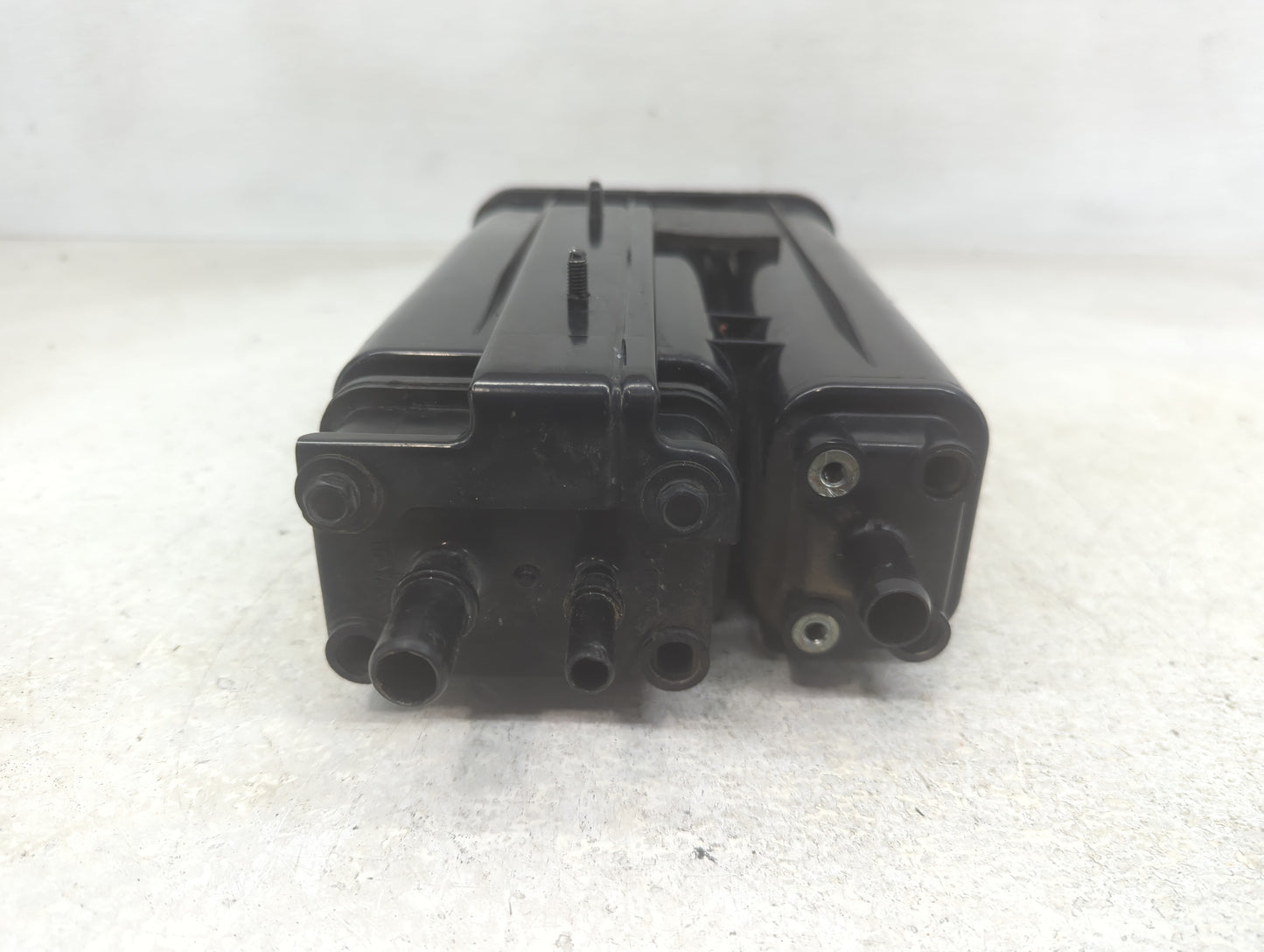 2012 Hyundai Sonata Fuel Vapor Charcoal Canister - Oemusedautoparts1.com