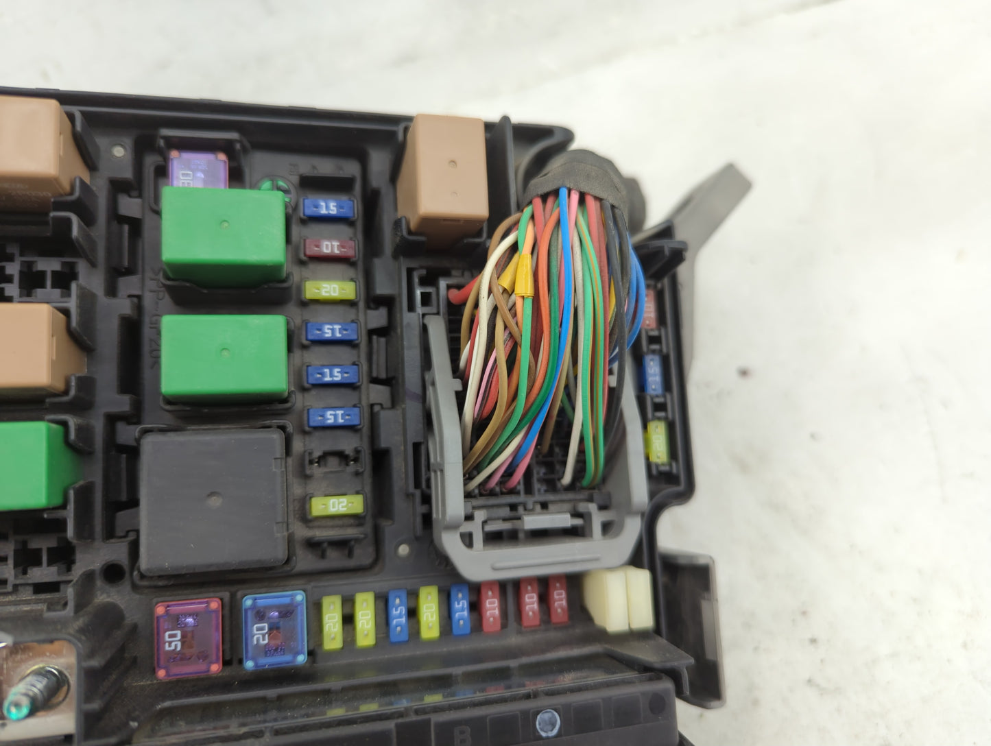 2011-2012 Hyundai Sonata Fusebox Fuse Box Panel Relay Module P/N:91200-4R014 Fits Fits 2011 2012 OEM Used Auto Parts - Oemus