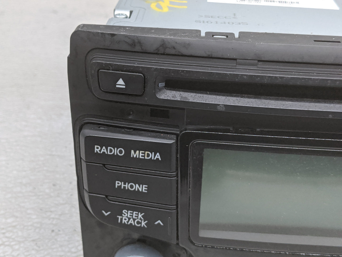 2012-2015 Hyundai Sonata Radio AM FM Cd Player Receiver Replacement P/N:96180-3Q600 Fits Fits 2012 2013 2014 2015 OEM Used A