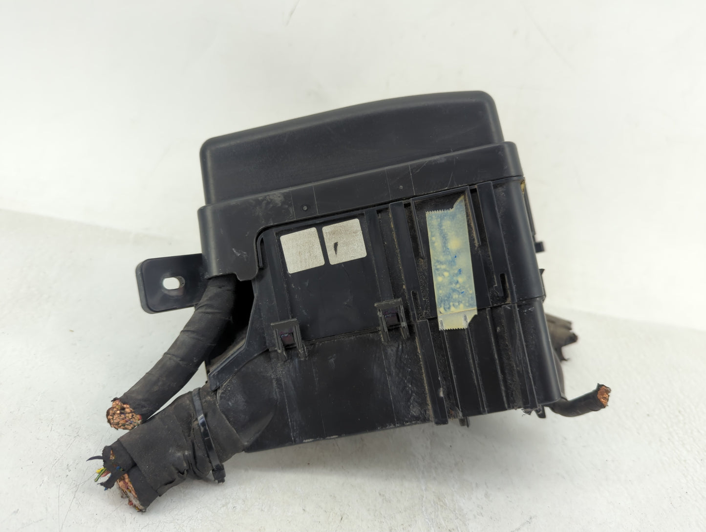 2011-2014 Hyundai Sonata Fusebox Fuse Box Panel Relay Module Fits Fits 2011 2012 2013 2014 OEM Used Auto Parts - Oemusedauto