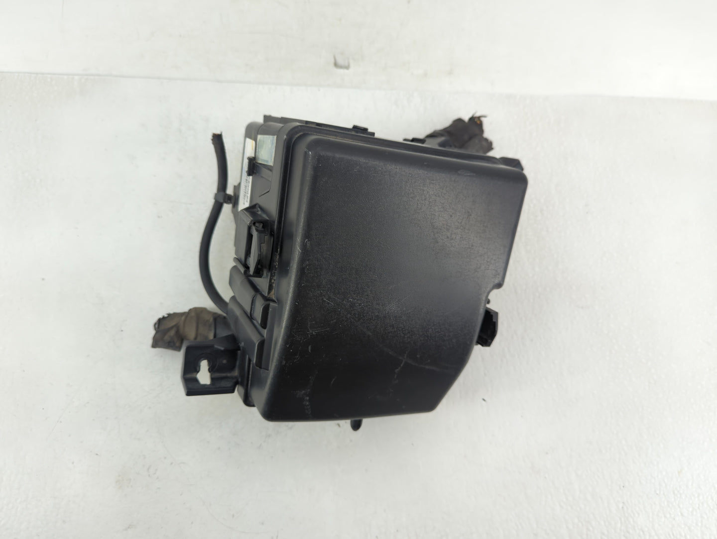 2011-2014 Hyundai Sonata Fusebox Fuse Box Panel Relay Module Fits Fits 2011 2012 2013 2014 OEM Used Auto Parts - Oemusedauto