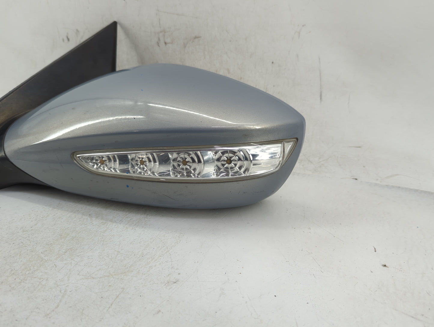 2011-2014 Hyundai Sonata Driver Side View Mirror - Left Door Mirror OEM Used - Oemusedautoparts1.com