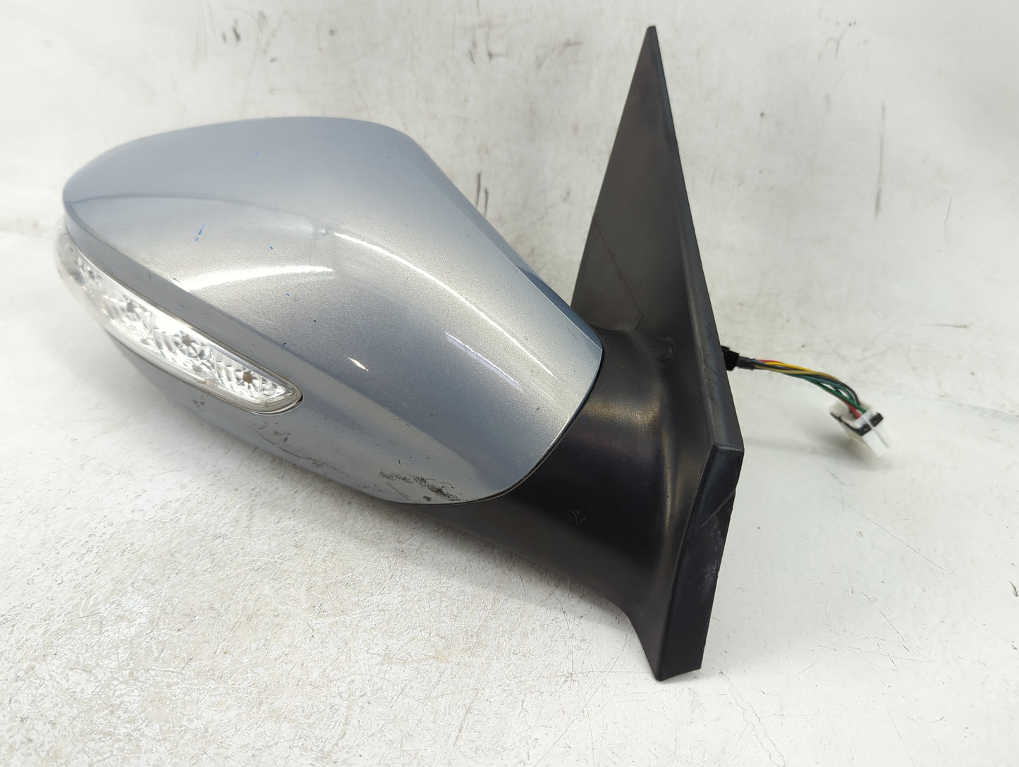 2011-2014 Hyundai Sonata Passenger Side View Mirror - Right Door Mirror OEM Used - Oemusedautoparts1.com