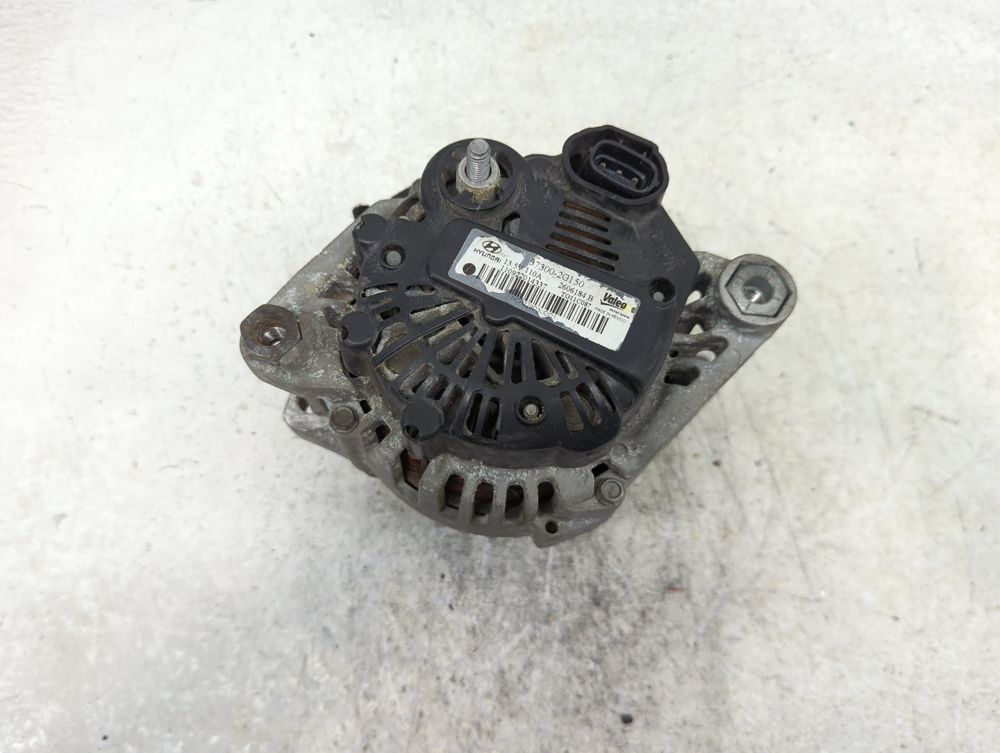 2012 Hyundai Sonata Alternator Replacement Generator Charging Assembly Engine OEM P/N:37300-2G150 Fits OEM Used Auto Parts -
