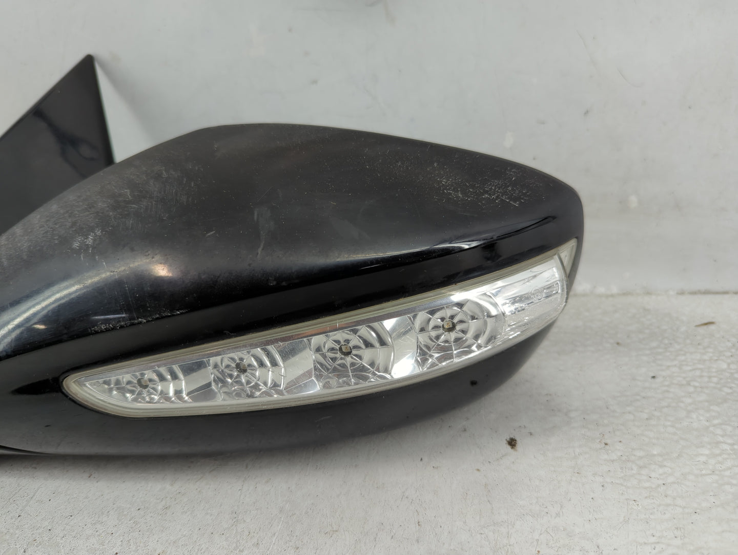 2011-2015 Hyundai Sonata Driver Side View Mirror - Left Door Mirror OEM Used - Oemusedautoparts1.com