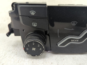 2011-2013 Hyundai Sonata Climate Control Module Temperature AC/Heater Replacement P/N:97250-3Q001 97250-3QXXX Fits OEM Used Auto Parts
