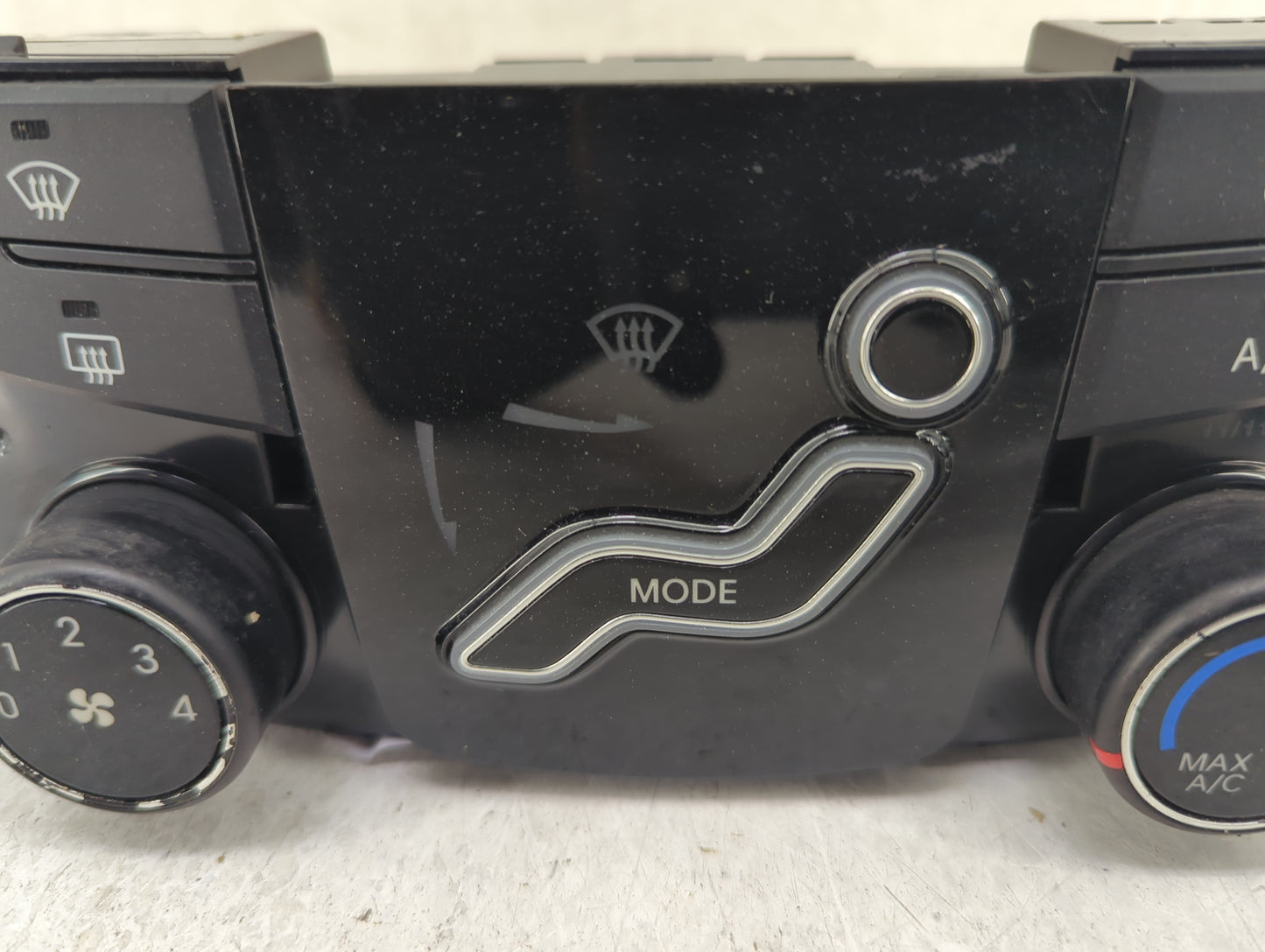 2011-2013 Hyundai Sonata Climate Control Module Temperature AC/Heater Replacement P/N:97250-3Q001 97250-3QXXX Fits OEM Used 