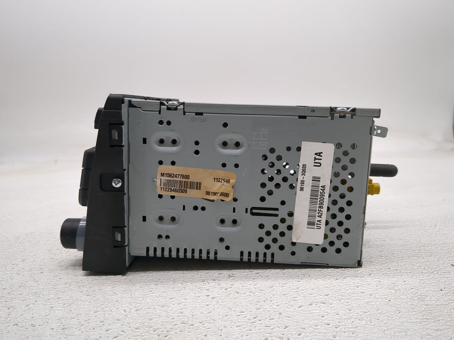2012-2015 Hyundai Sonata Radio AM FM Cd Player Receiver Replacement P/N:96190-3Q600 Fits Fits 2012 2013 2014 2015 OEM Used A
