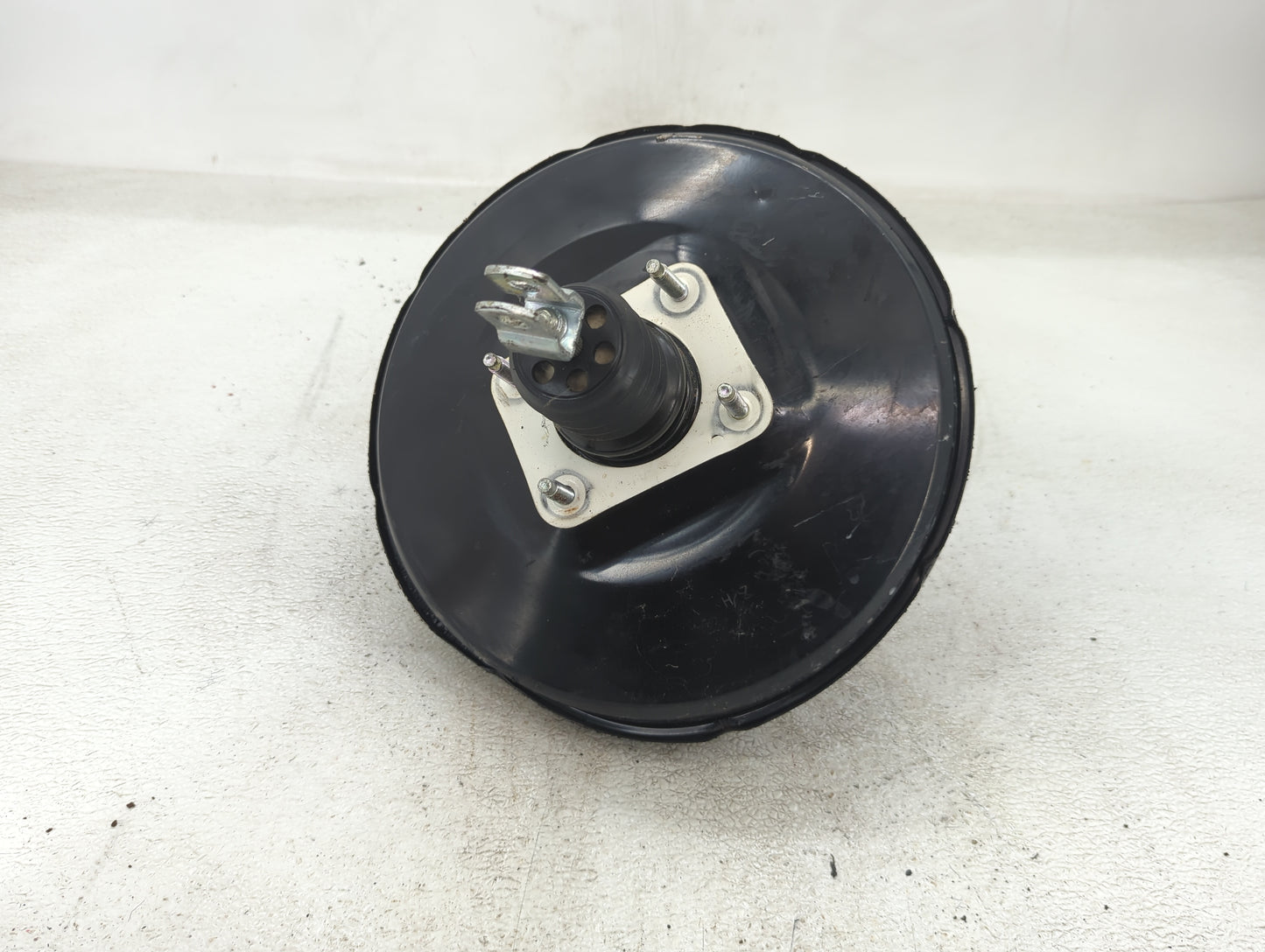 2011-2014 Hyundai Sonata Brake Master Cylinder 1423507 - Oemusedautoparts1.com