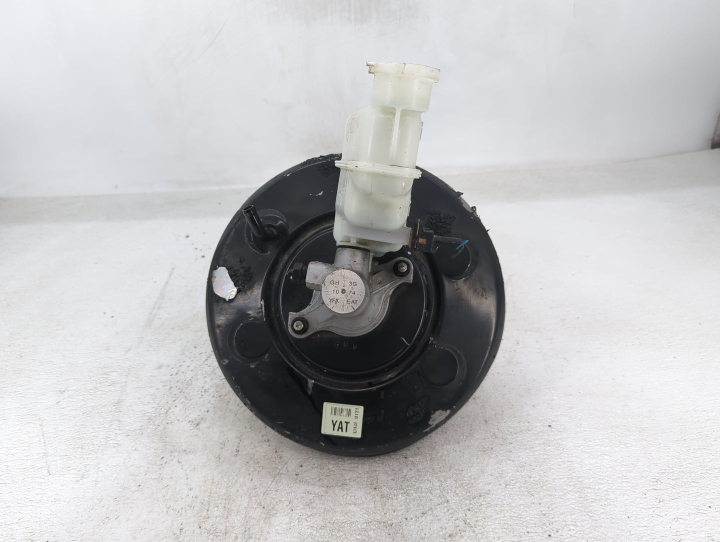 2011-2014 Hyundai Sonata Brake Master Cylinder 1423507 - Oemusedautoparts1.com