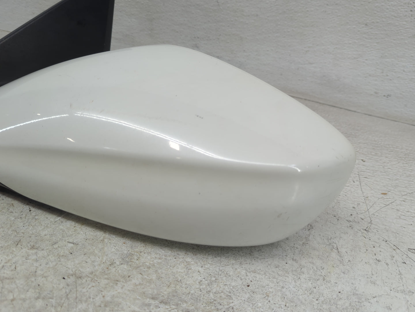 2011-2014 Hyundai Sonata Driver Side View Mirror - Left Door Mirror OEM Used - Oemusedautoparts1.com
