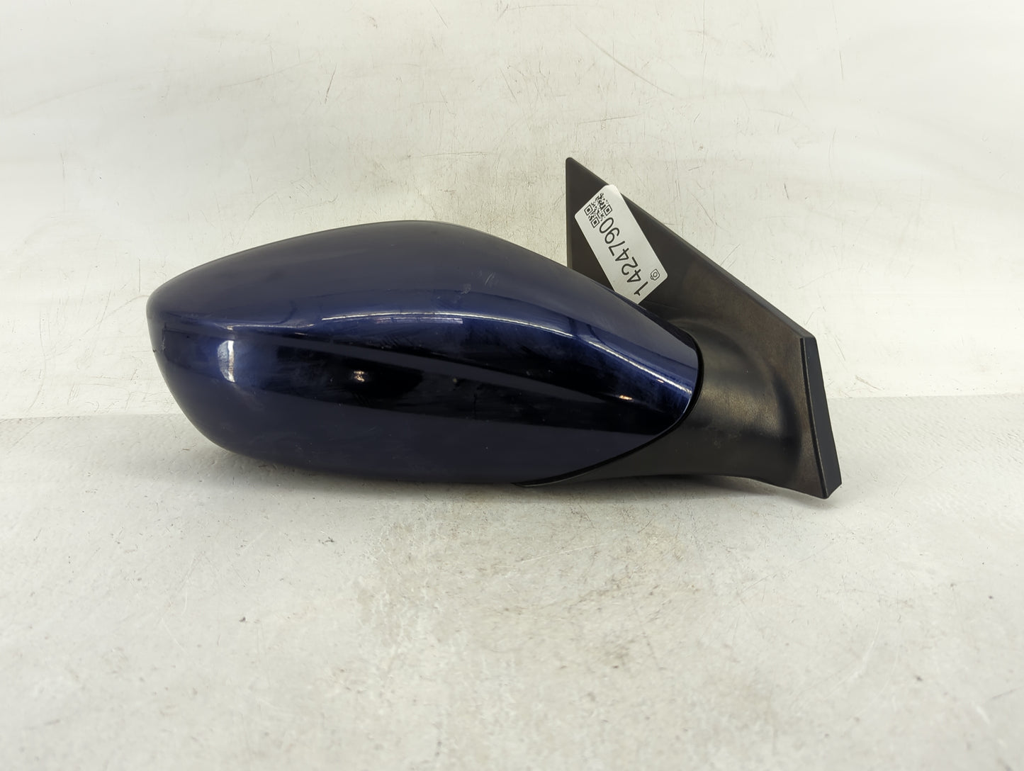 2011-2014 Hyundai Sonata Passenger Side View Mirror - Right Door Mirror OEM Used - Oemusedautoparts1.com