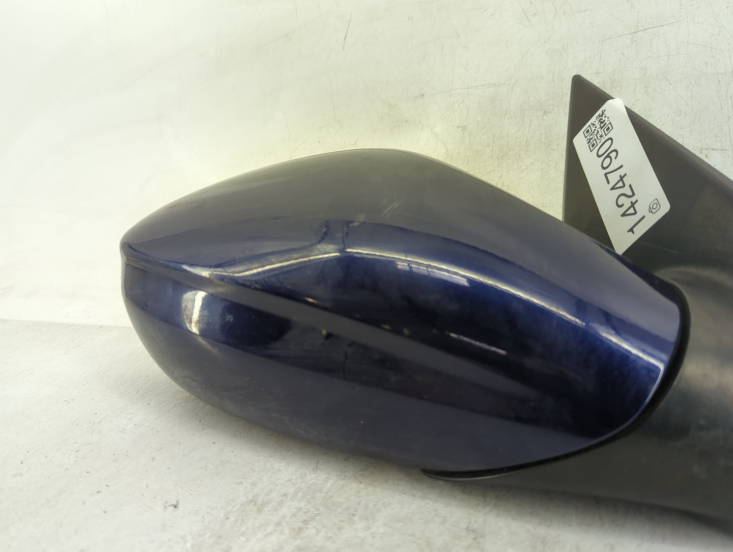 2011-2014 Hyundai Sonata Passenger Side View Mirror - Right Door Mirror OEM Used - Oemusedautoparts1.com