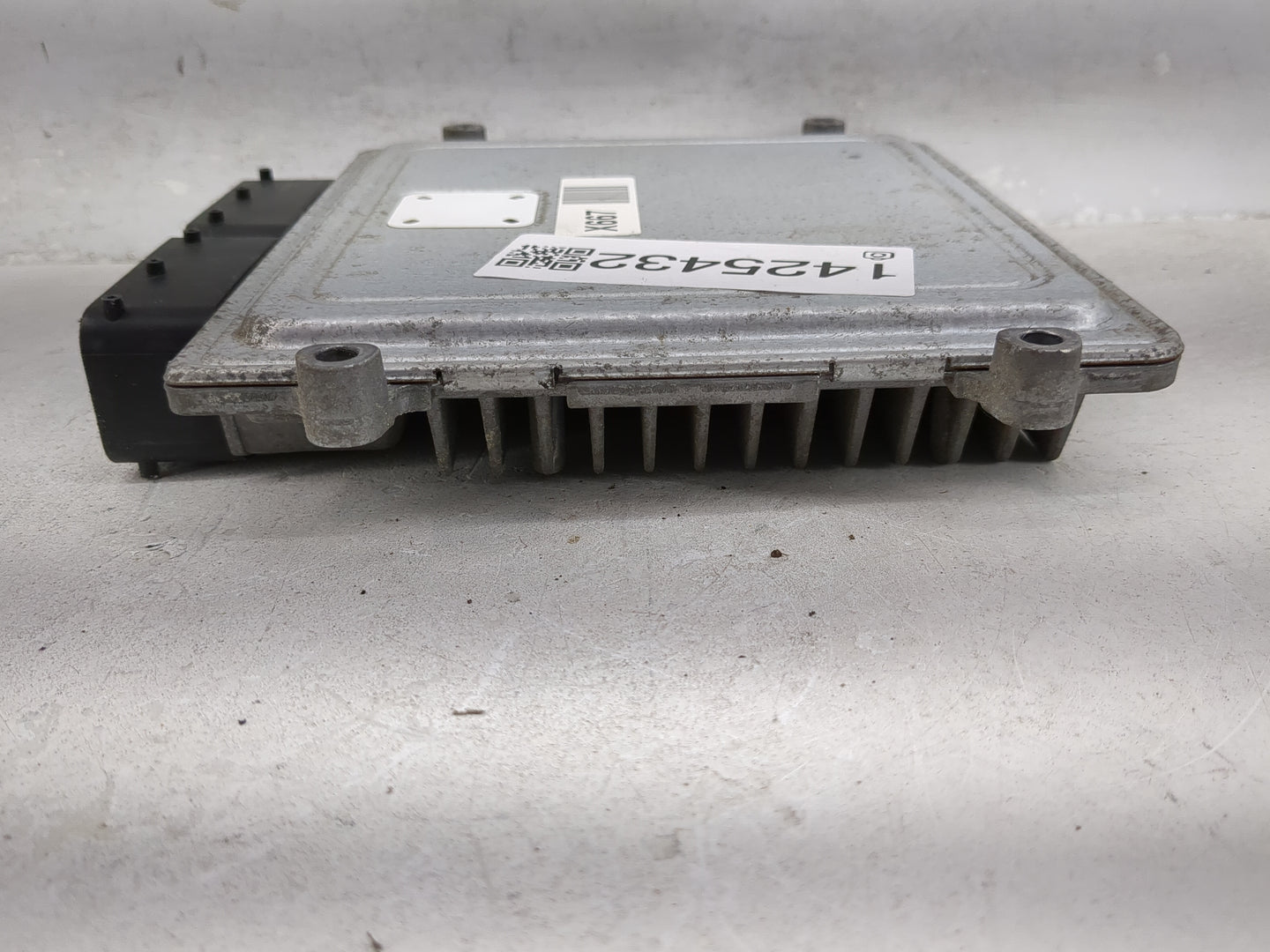 2011-2014 Hyundai Sonata PCM Engine Control Computer ECU ECM PCU OEM P/N:39111-2G667 Fits Fits 2011 2012 2013 2014 OEM Used 