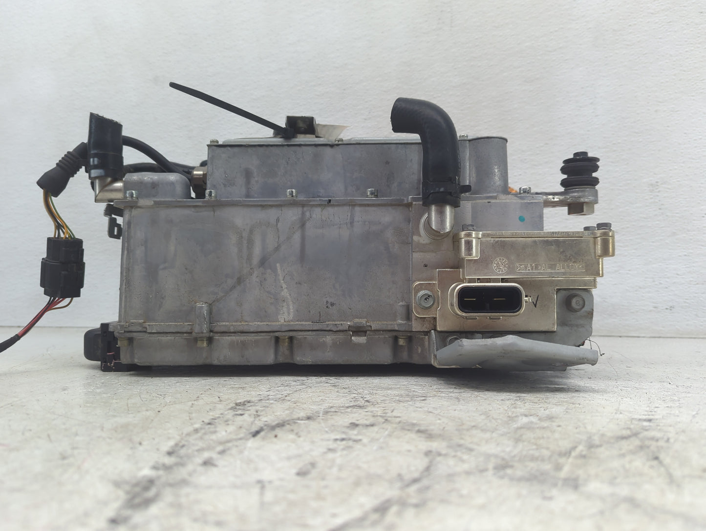 2011-2015 Hyundai Sonata Hybrid DC Synergy Drive Power Inverter Fits Fits 2011 2012 2013 2014 2015 OEM Used Auto Parts - Oem