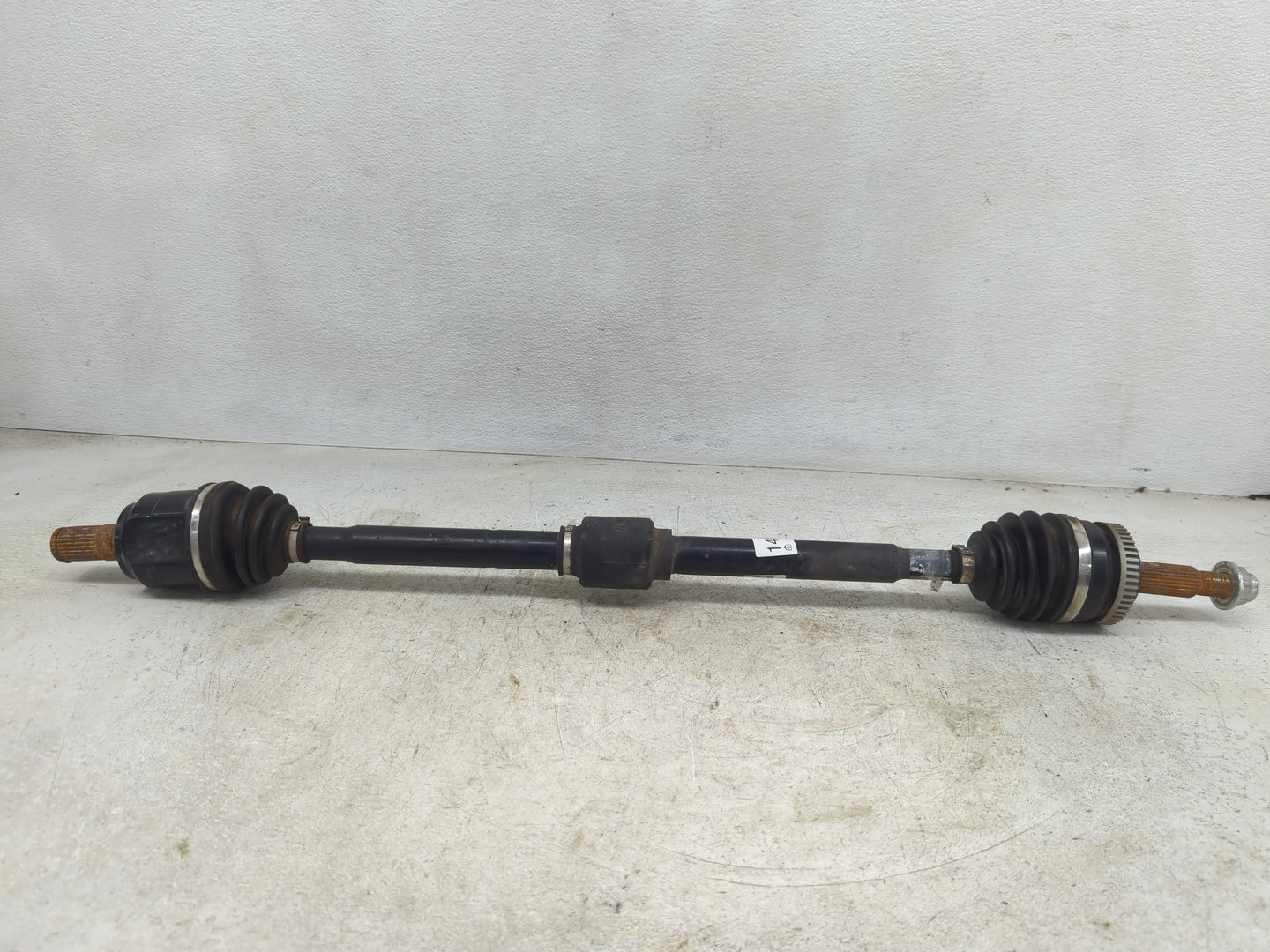 2011-2015 Hyundai Sonata Axle Shaft Front Passenger Cv C/v - Oemusedautoparts1.com