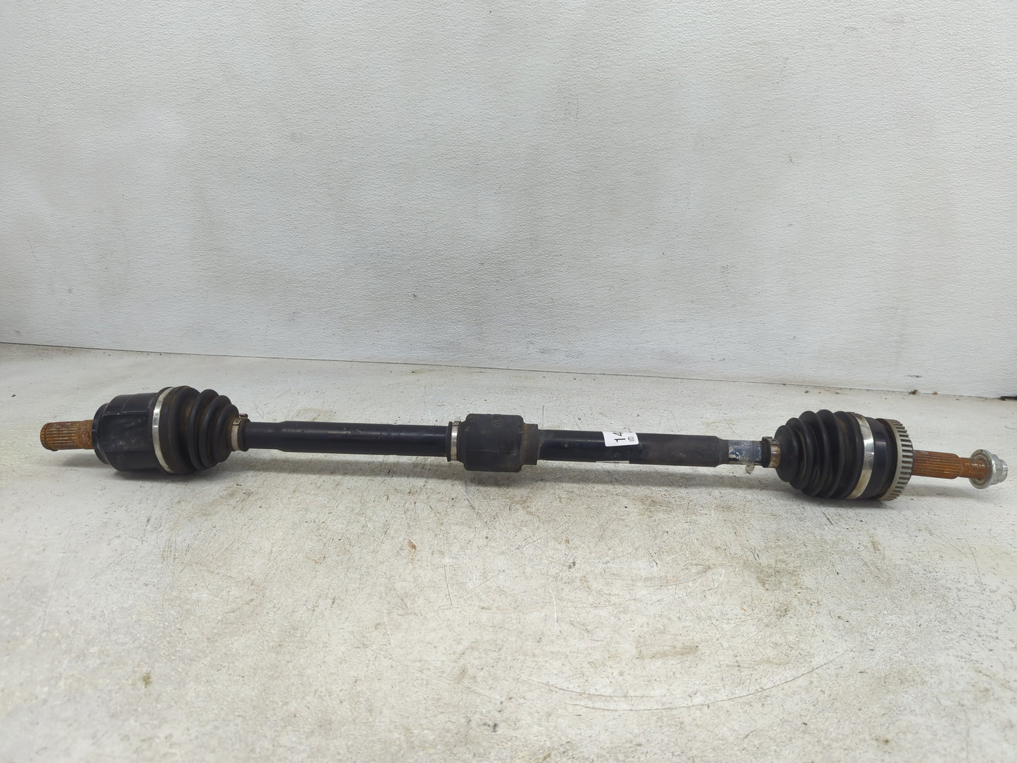 2011-2015 Hyundai Sonata Axle Shaft Front Passenger Cv C/v - Oemusedautoparts1.com