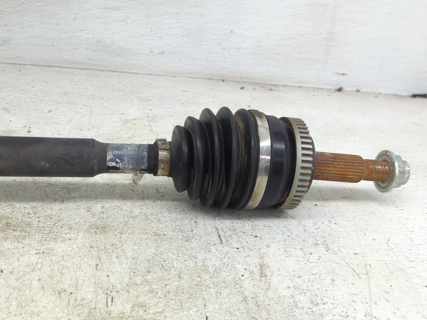 2011-2015 Hyundai Sonata Axle Shaft Front Passenger Cv C/v - Oemusedautoparts1.com