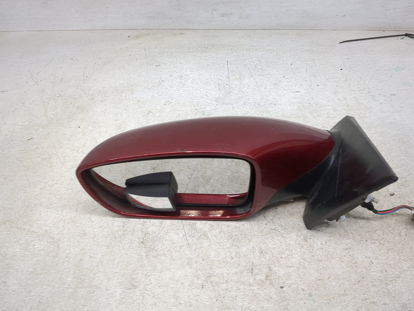 2011-2014 Hyundai Sonata Driver Side View Mirror - Left Door Mirror OEM Used - Oemusedautoparts1.com