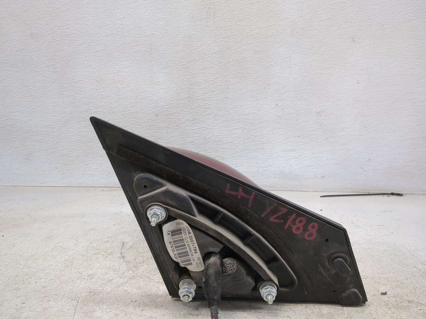 2011-2014 Hyundai Sonata Driver Side View Mirror - Left Door Mirror OEM Used - Oemusedautoparts1.com