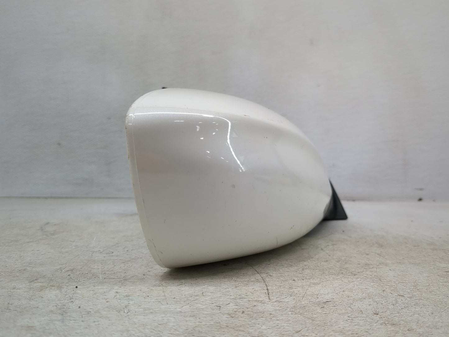 2011-2014 Hyundai Sonata Passenger Side View Mirror - Right Door Mirror OEM Used - Oemusedautoparts1.com