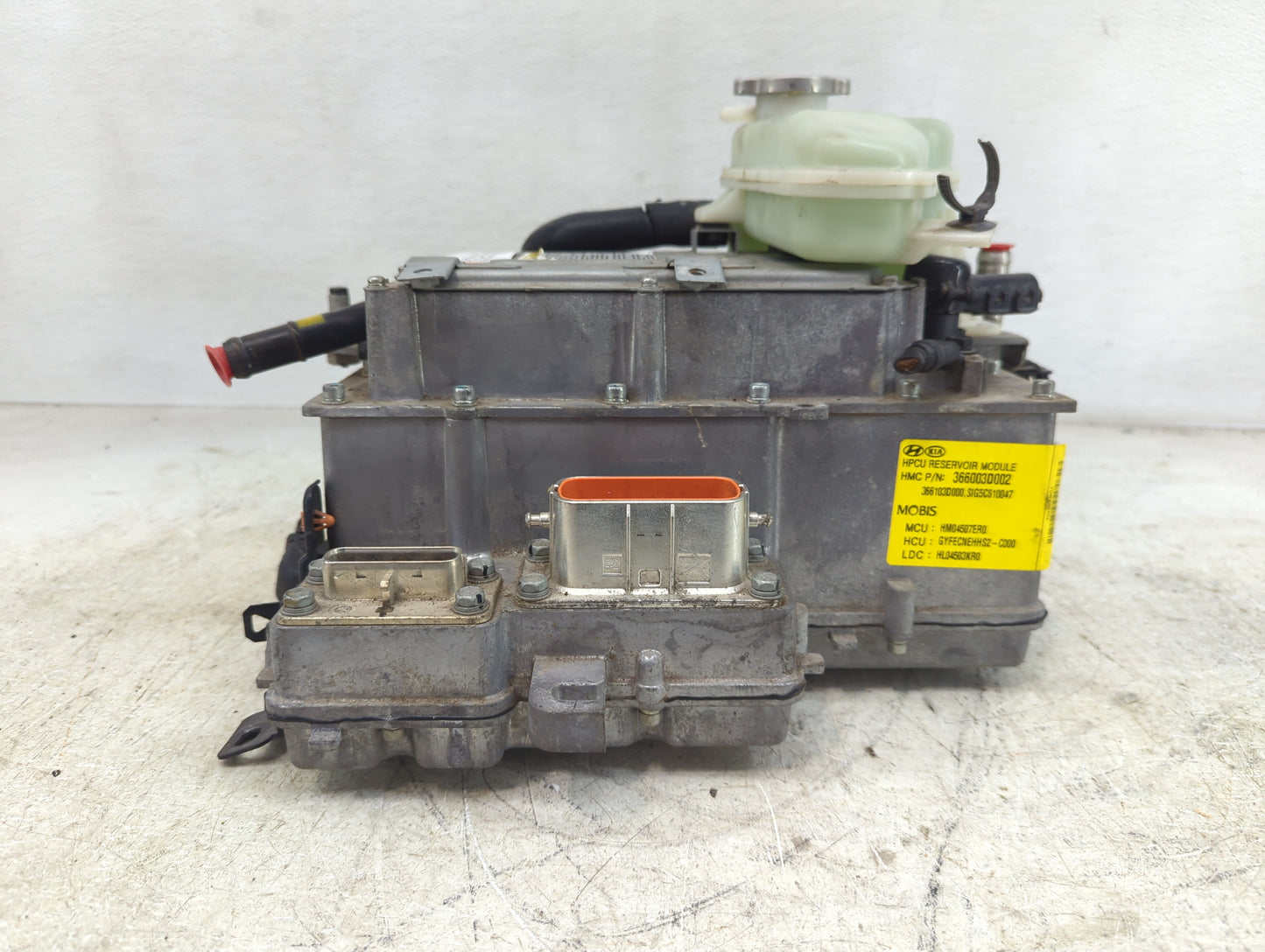 2011 Sonata Ac Dc Power Control Module Accessory Computer Power Inverter - Oemusedautoparts1.com