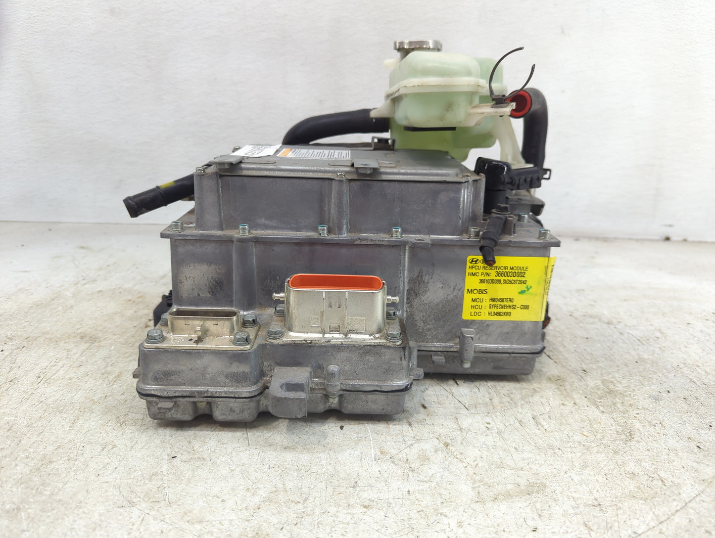 2011 Sonata Ac Dc Power Control Module Accessory Computer Power Inverter - Oemusedautoparts1.com