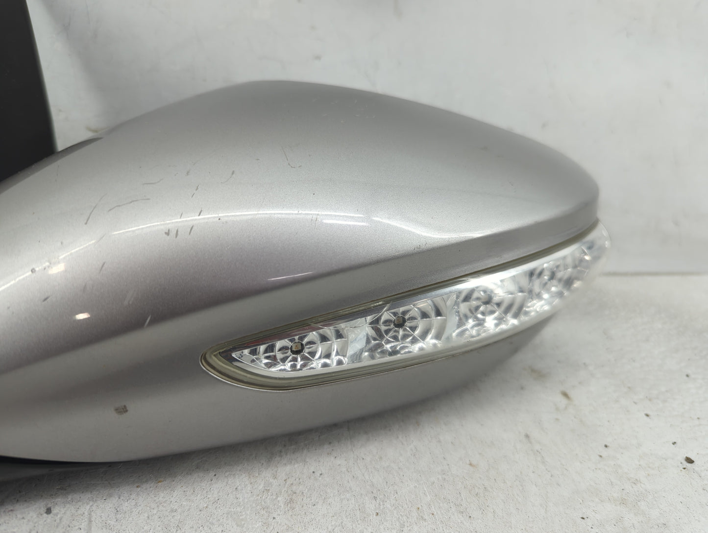 2011-2015 Hyundai Sonata Driver Side View Mirror - Left Door Mirror OEM Used - Oemusedautoparts1.com