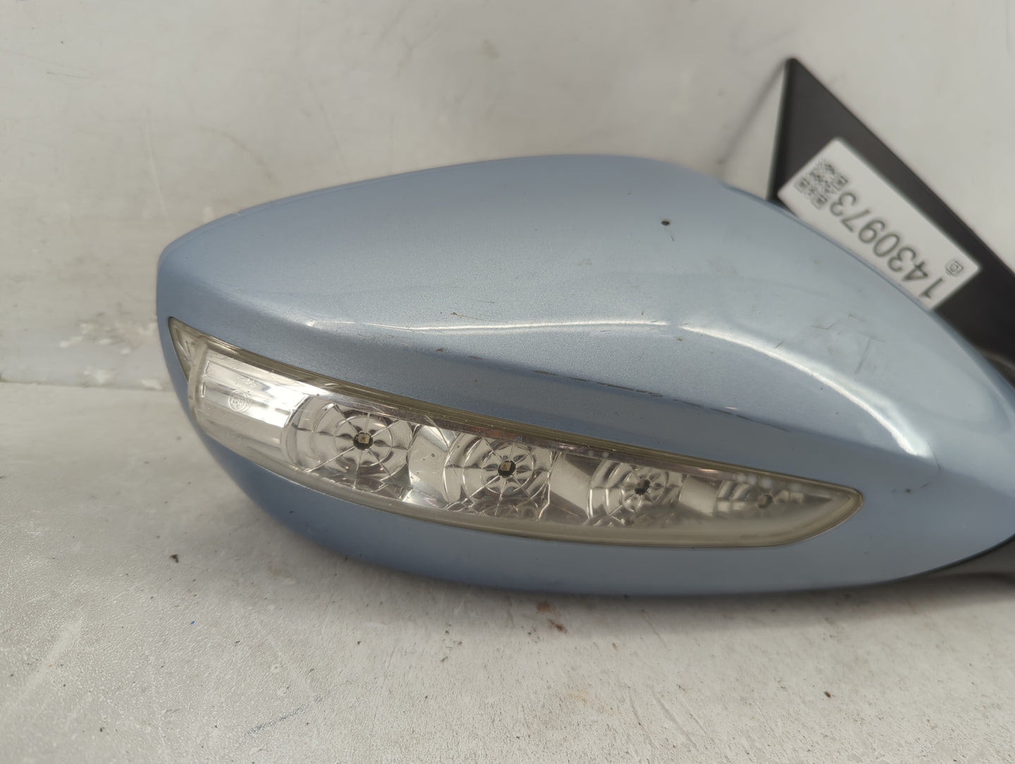 2011-2015 Hyundai Sonata Passenger Side View Mirror - Right Door Mirror OEM Used - Oemusedautoparts1.com