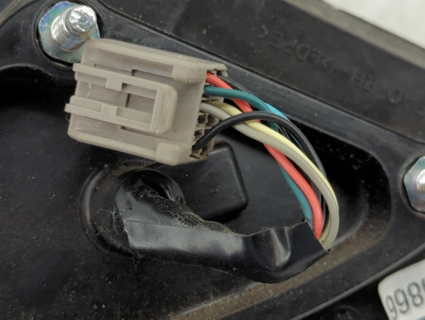 2011-2015 Hyundai Sonata Passenger Side View Mirror - Right Door Mirror OEM Used - Oemusedautoparts1.com